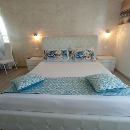 Viola Di Mare Rooms And Parking Термоли Экстерьер фото