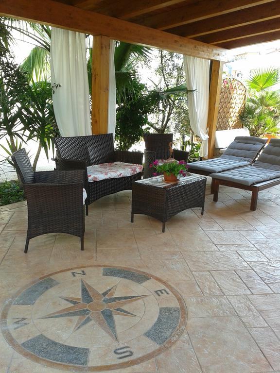 Viola Di Mare Rooms And Parking Термоли Экстерьер фото
